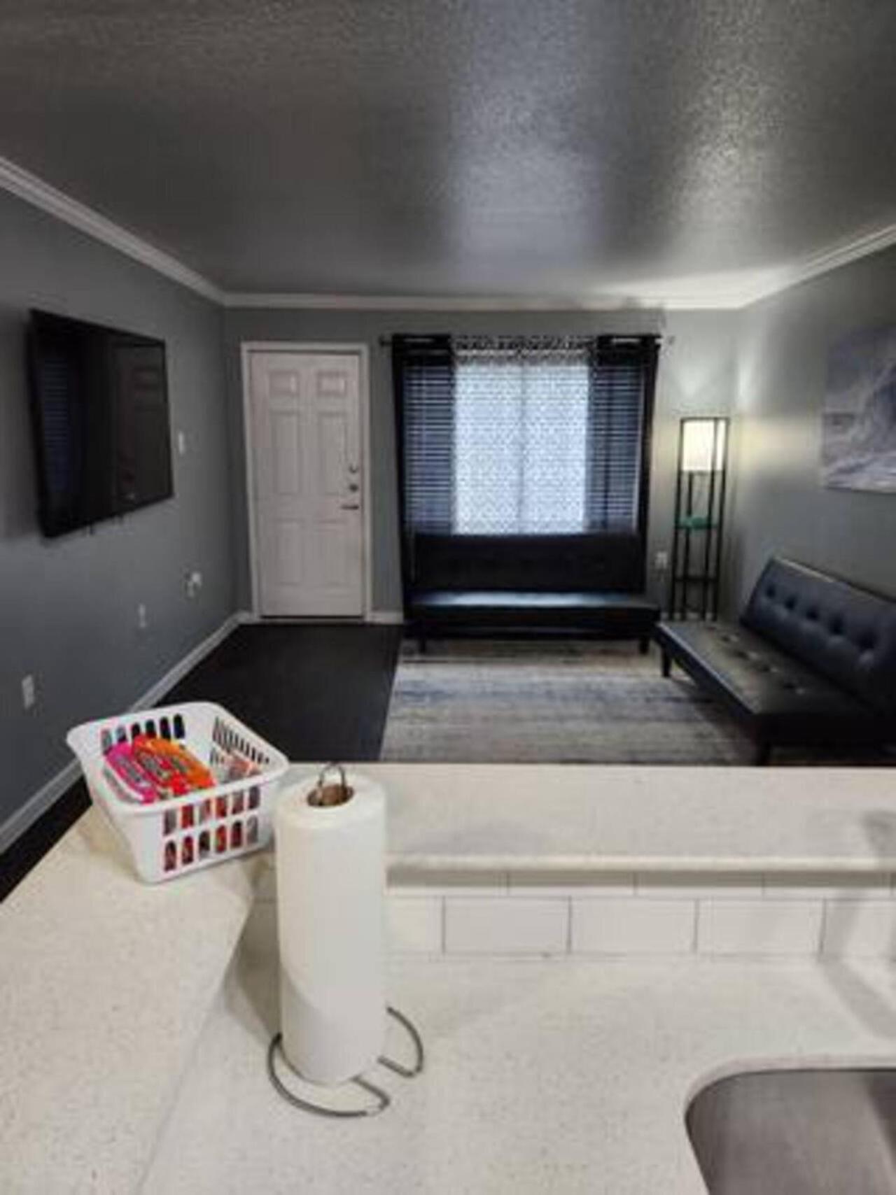 Blue Shark *B501* @ Medical Center 1Br Modern King Apartment With Private Patio Хьюстон Экстерьер фото
