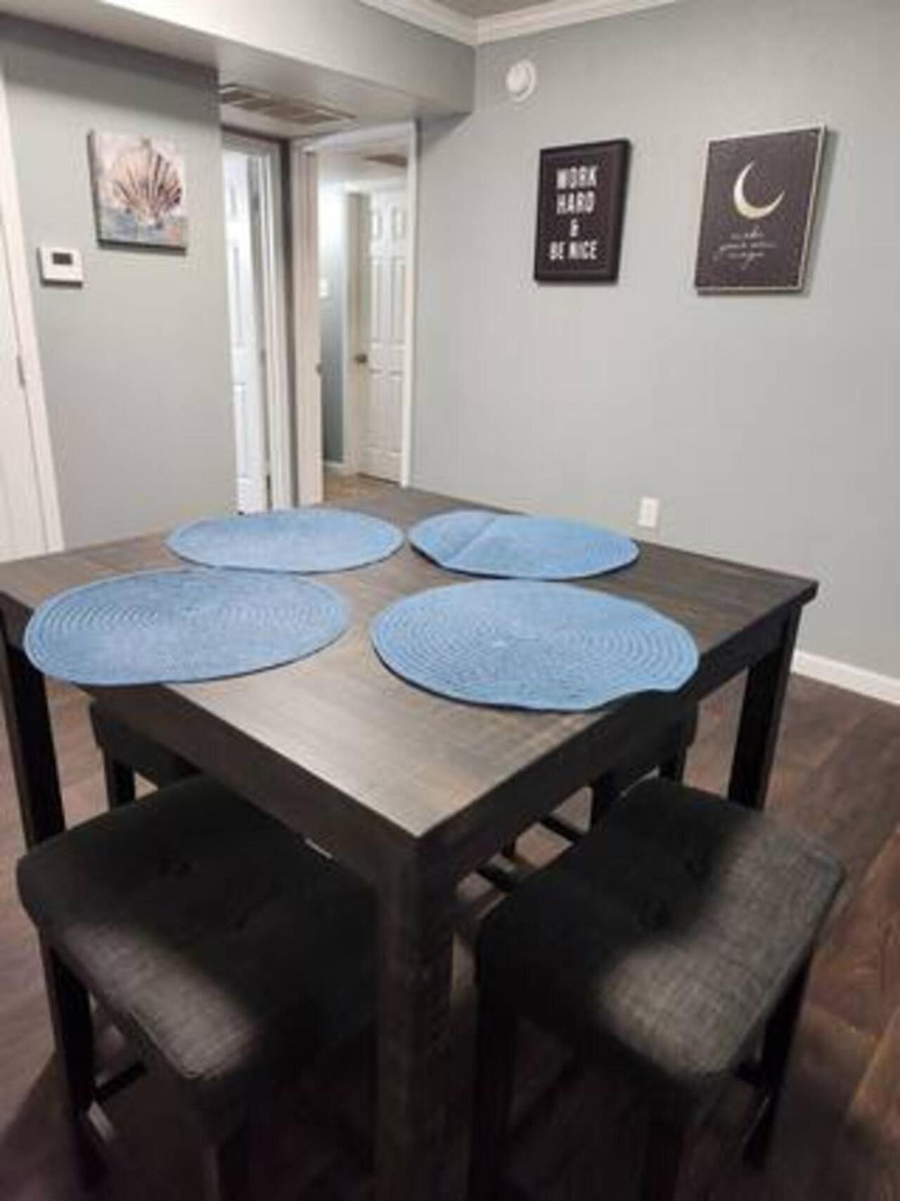 Blue Shark *B501* @ Medical Center 1Br Modern King Apartment With Private Patio Хьюстон Экстерьер фото